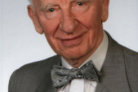 Prof. dr hab. Wiktor B. Szostak